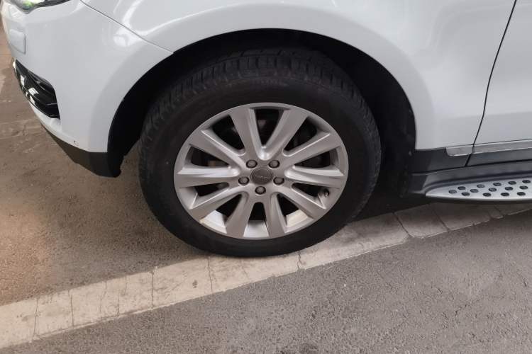 Used Haval H8 2015 2.0T Four-Wheel Drive Elite Model