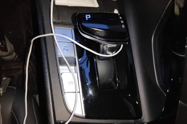 Used Hyundai Elantra 2023 1.5L CVT LUX Prestige Edition