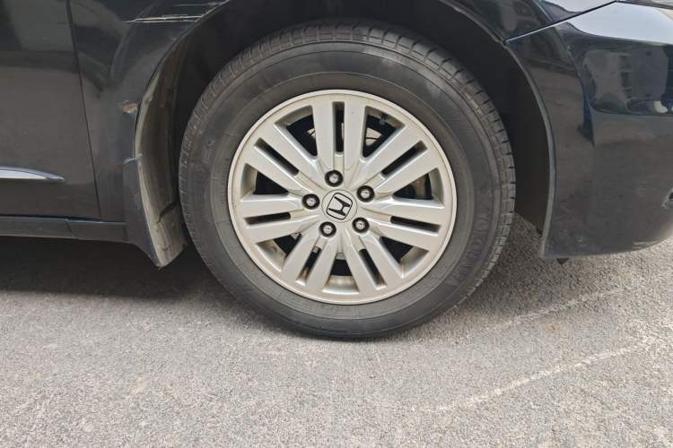 Used Honda Accord 2013 2.0L SE Right Front Wheel Hub