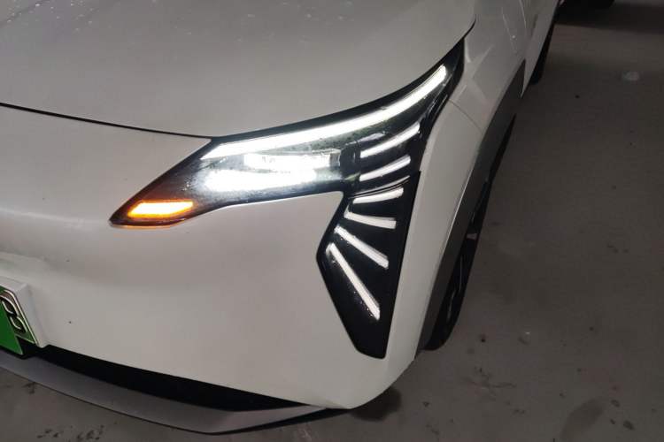 Used AION Y 2025 Plus 510 Zhihao Edition Left Front Headlight