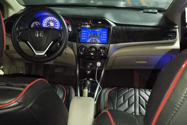 Used Honda Crider 2013 1.8L automatic comfort version