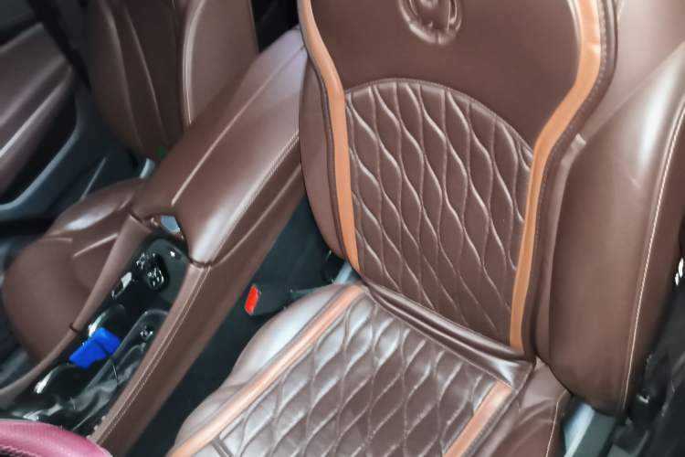 Used Buick Envision 2018 28T Four-Wheel Drive Luxury Model
