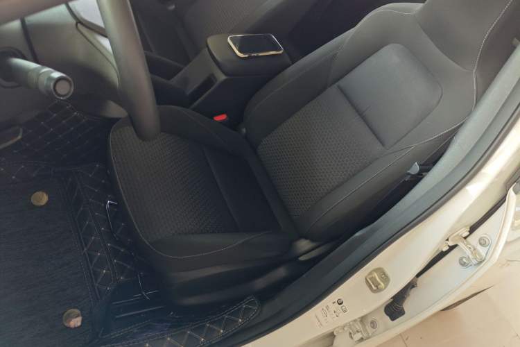 Used Chevrolet Cavalier 2021 325T Automatic Enjoyment Edition