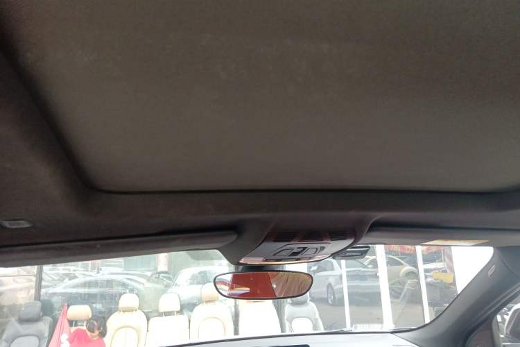 Used BMW X2 2021 sDrive25i Luxury Model with M Sport Package Headliner