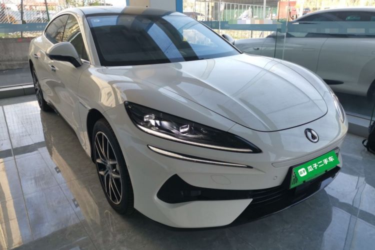 Used Denza Z9 2024 1100 km Four-Wheel Drive Max Version
