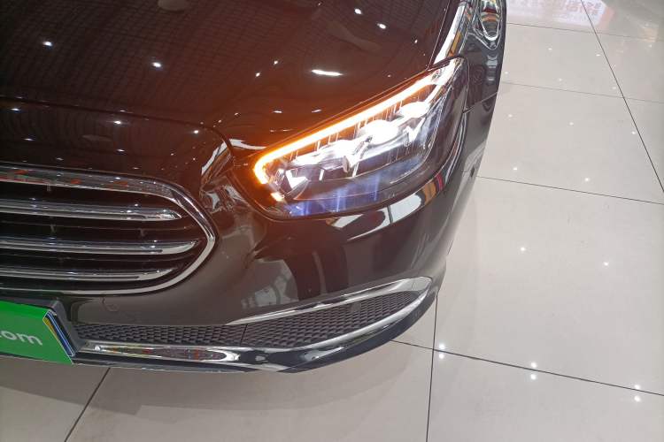 Used Mercedes-Benz E-Class 2022 Second Facelift E 300 L Luxury Edition
