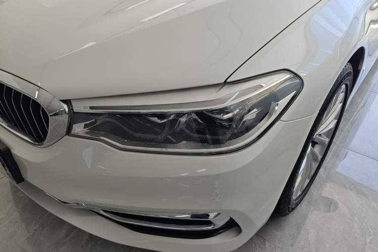 Used BMW 5 Series 2018 525Li Luxury Package