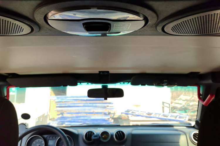 Used BAIC Off-Road BJ40 2014 2.4L Manual Cool Wilderness Edition Headliner