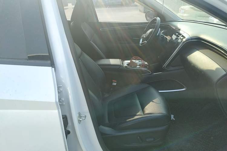 Used Hyundai Tucson 2021 Tucson L 1.5T DCT Luxury Prestige Edition Right Front Seat