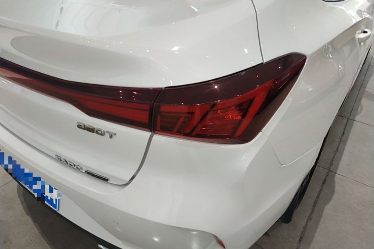 Used CHANGAN Eado 2023 Changan Edition PLUS Blue Whale NE 1.4T GDI DCT Prestige Version
