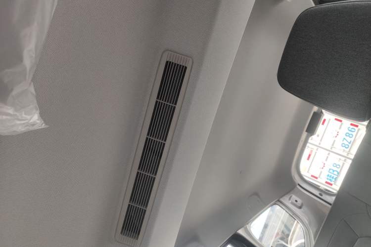 Used Wuling Hongguang New Energy 2025 Extended-Range Hybrid 50 km Standard Version