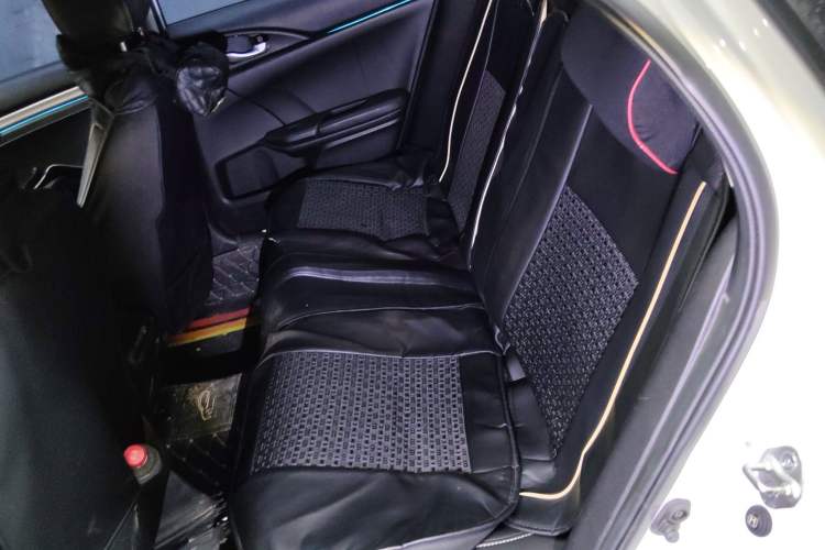 Used Honda Civic 2016 180TURBO CVT Comfort Version
