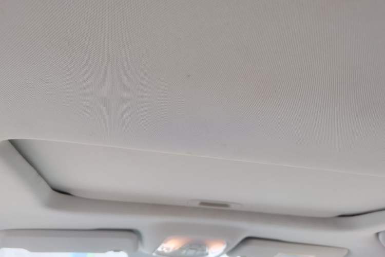 Used GAC Trumpchi GS4 2015 200T Manual Luxury Edition Headliner