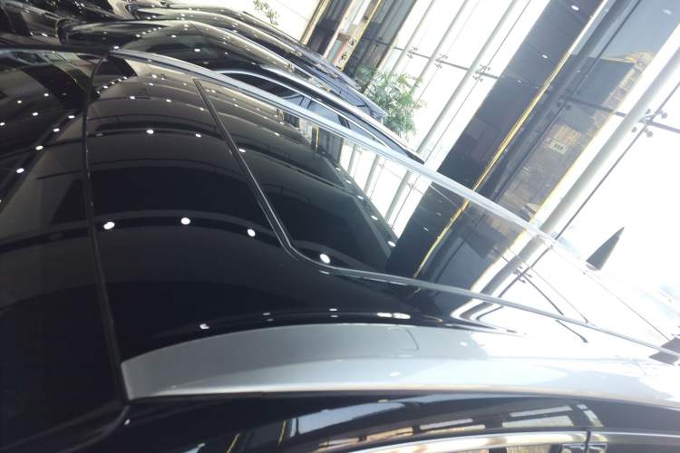 Used Toyota Highlander 2018 2.0T Four-Wheel Drive Luxury Version 7 Seats China VI Standard Roof