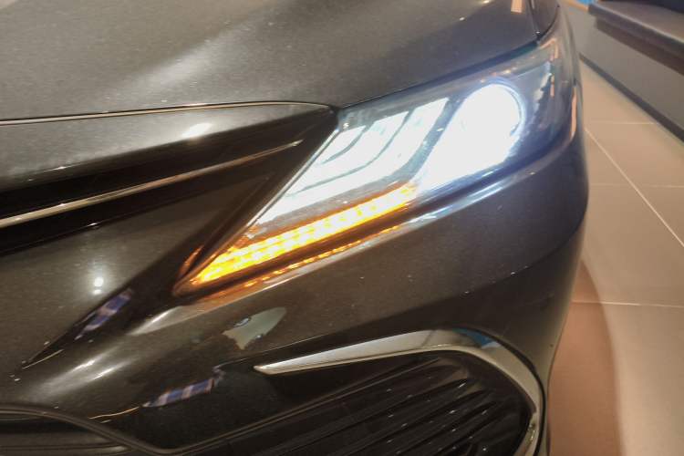 Used Toyota Camry 2021 2.0G Luxury Edition