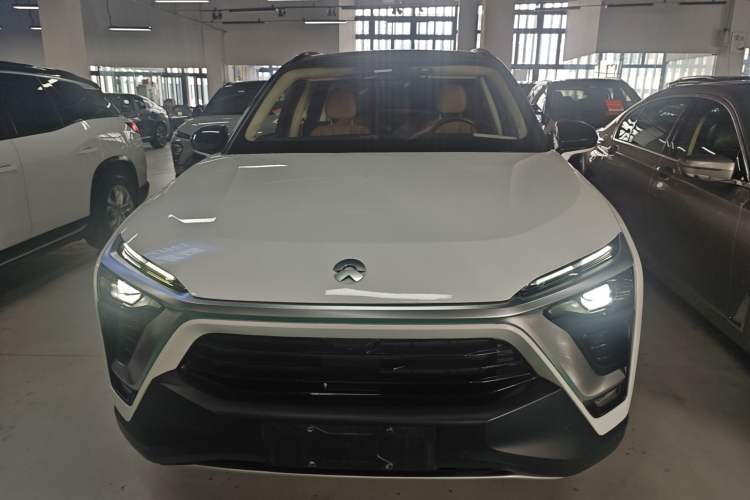 Used Nio ES8 2018 355 km Base Version 7-Seater Edition