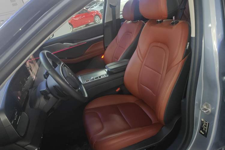 Used Lincoln Z 2025 2.0T Prestige Edition