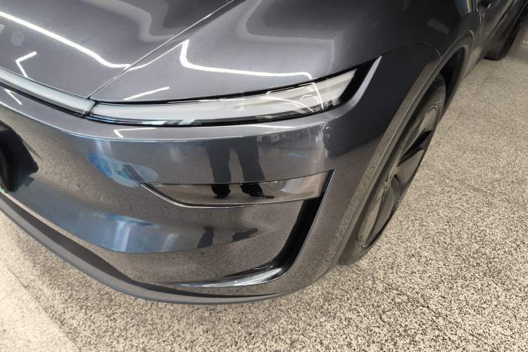 Used Tesla Model Y 2025 Rear-Wheel-Drive Version Left Front Headlight