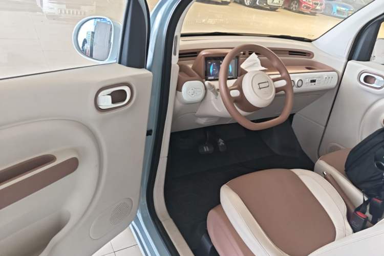 Used Bestune Pony 2026 Model 222km Shining Horse

