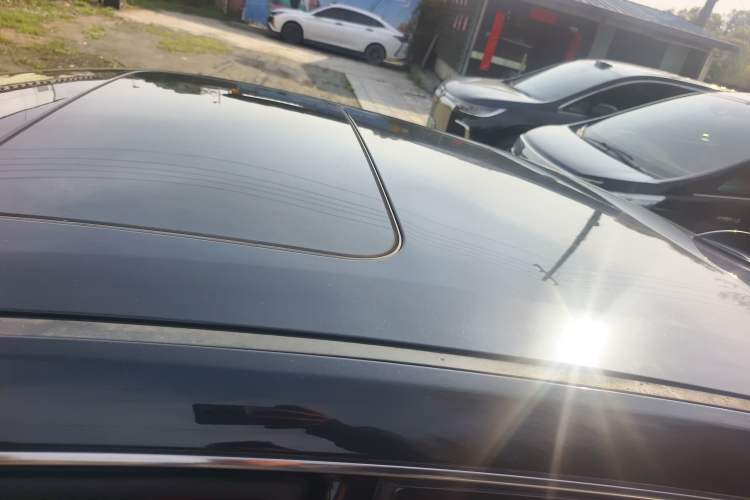 Used Dongfeng Aeolus Yixuan 2021 230T Automatic Dream-Chasing Rider Edition Roof