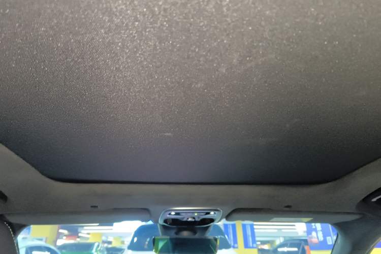 Used Lynk & Co 03 2023 03+ 2.0TD Automatic Yufeng Edition Headliner