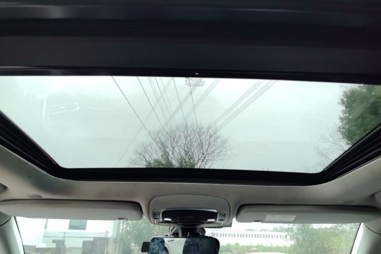 Used Jeep Commander 2018 2.0T Two-Wheel Drive Enjoy Edition China V