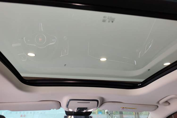 Used Hongqi HS7 PHEV 2024 2.0T PHEV Four-Wheel Drive Flagship Edition 6 Seats