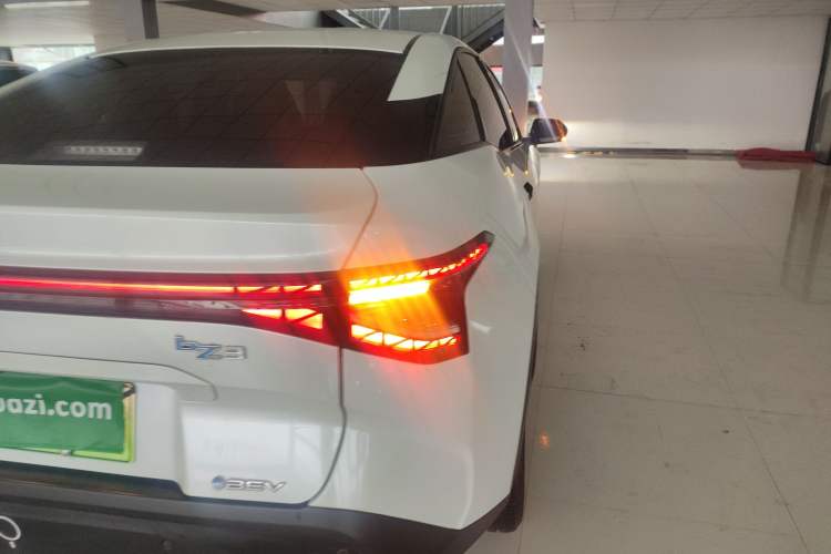 Used Toyota bZ3 2023 517 km Elite PRO
