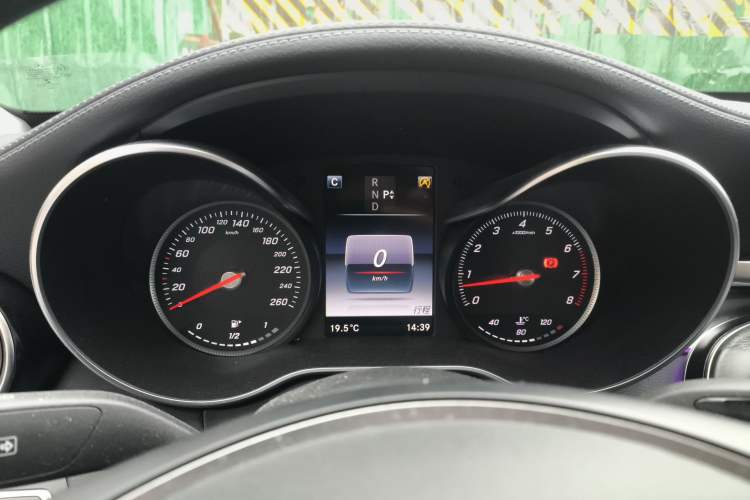 Used Mercedes-Benz C-Class 2016 C 200 L Sport Edition Instrument Cluster