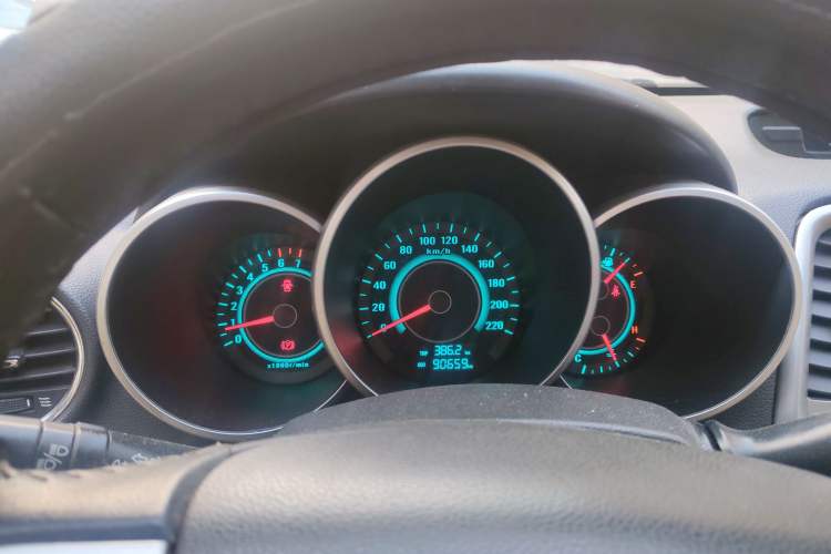 Used Changan Eado 2012 1.6L Manual Luxury Model China IV Standard
