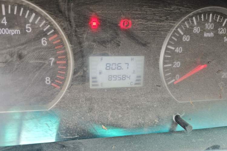 Used FORTHING Lingzhi 2017 Restyled M3L 1.6L 7-Seater Comfort Version
