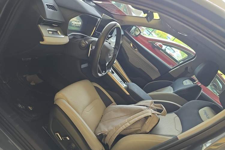 Used Geely Auto Preface 2023 2.0TD Prestige Version Left Front Seat