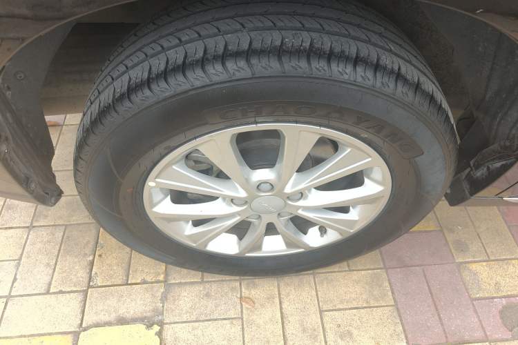 Used Haval M6 2021 PLUS 1.5T DCT Luxury Smart Connectivity Model Right Rear Wheel Hub