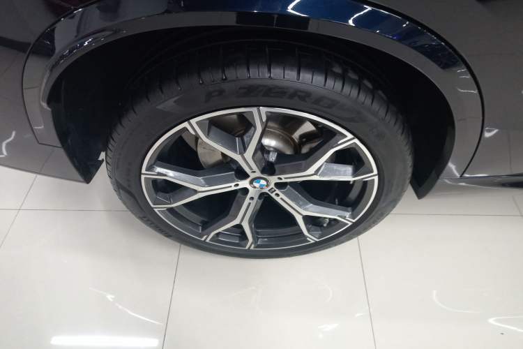 Used BMW X5 2023 xDrive 30Li Luxury M Sport Night Edition Package