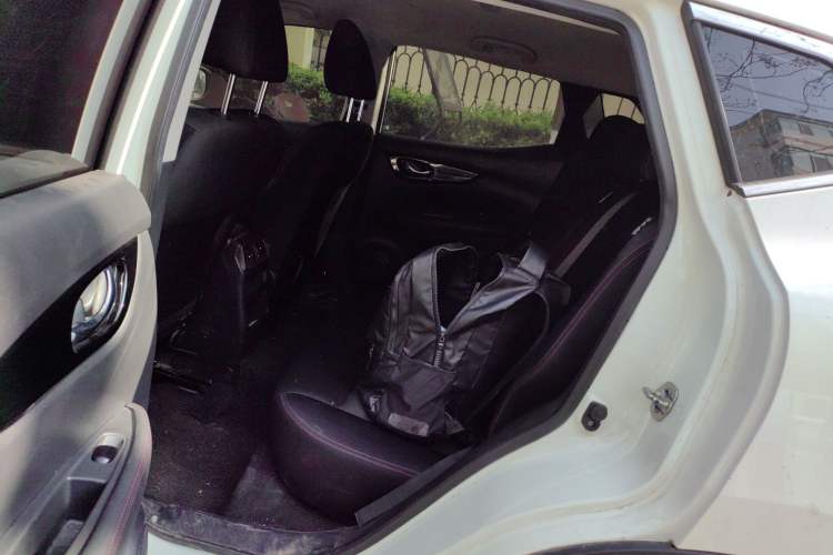 Used Nissan Qashqai 2021 2.0L CVT Smart Enjoyment Version Left Rear Seat