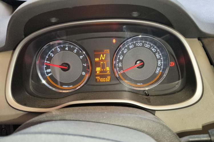 Used Chevrolet Sail 2015 Sail 3 1.3L AMT Ideal Edition