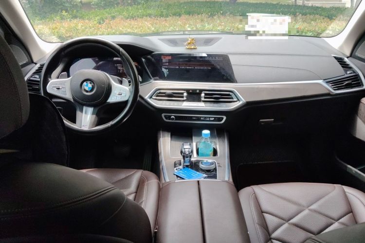 Used BMW X5 2022 xDrive 30Li M Sport Package
