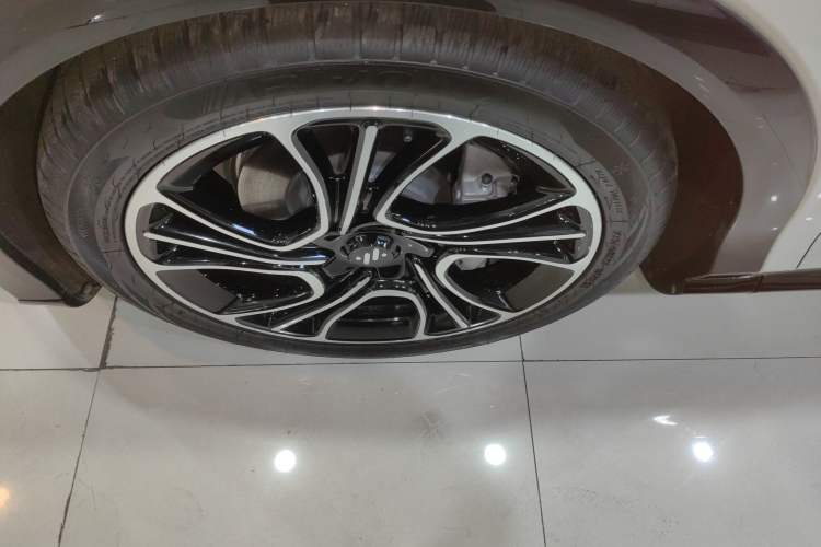 Used IM LS7 2025 New Edition Ultra