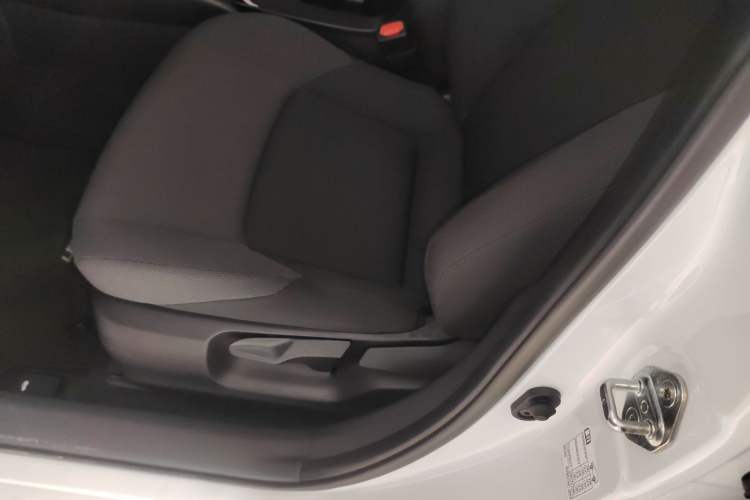 Used Toyota Levin 2022 Dual-Engine 1.8H E-CVT Luxury Edition
