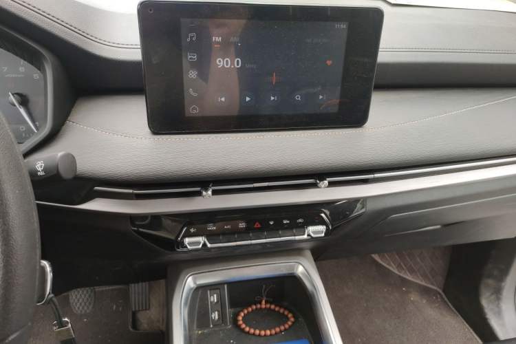 Used Wuling Jiachen 2022 1.5L Manual Light Comfort Edition
