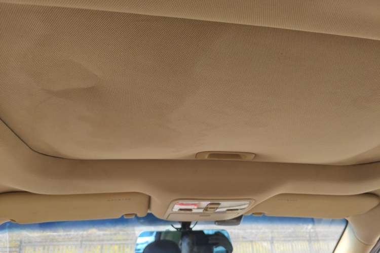 Used Hyundai Tucson 2013 2.0L Manual Two-Wheel Drive Fashion Edition Headliner