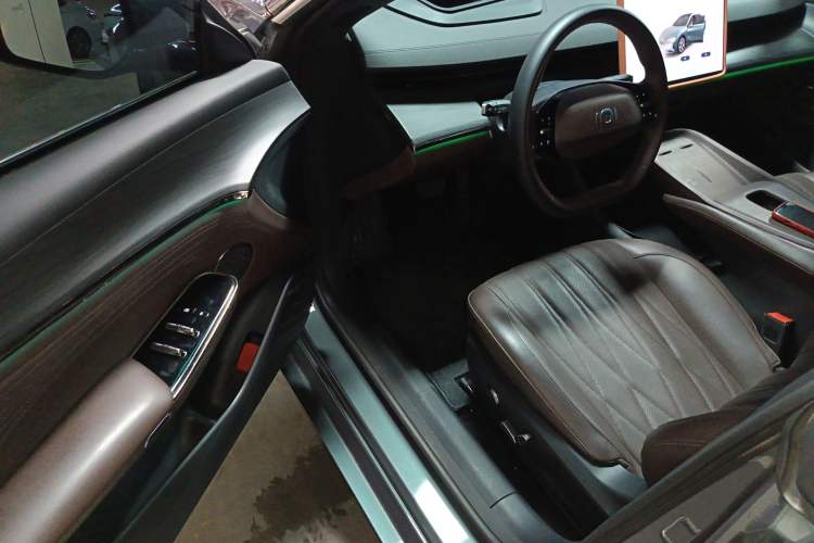 Used CHANGAN NEVO A07 2025 All-Electric "True Fragrance" Edition 710-Mile Long-Range Version Driver Seat