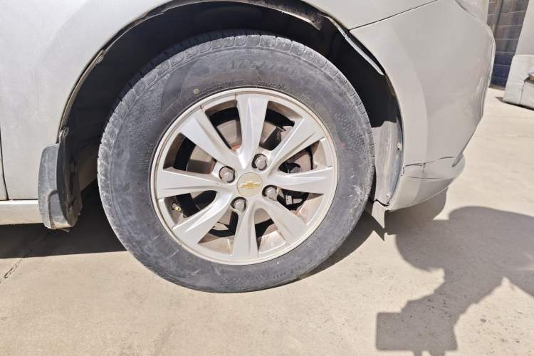 Used Chevrolet Sail 2015 Sail 3 1.3L Manual Ideal Edition
