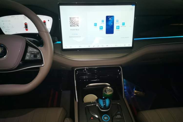 Used BYD Tang New Energy 2025 Intelligent Driving Version DM-i 115KM Flagship Edition Audio And AC Panel