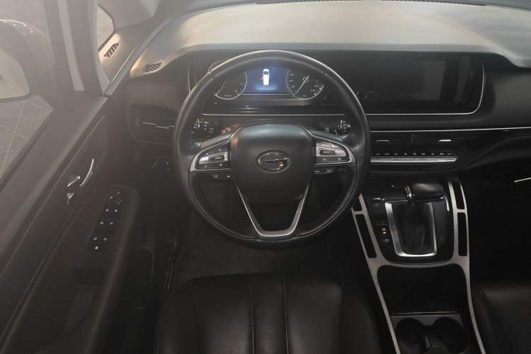 Used GAC Trumpchi M6 2019 270T DCT Luxury Edition (7-seater) China VI