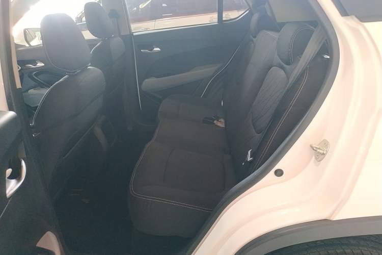 Used Baojun 510 2021 1.5L Manual Jingxiang Edition Left Rear Seat