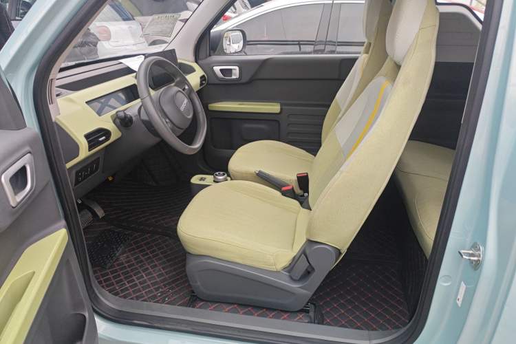 Used Geely Galaxy Panda 2024 Panda Mini 200km Endurance Bear