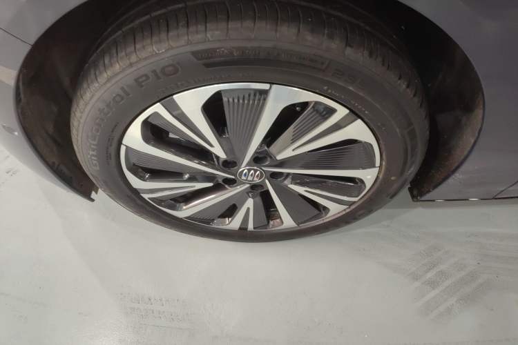 Used Buick L7 2025 Model Luxury Leisure Smart Driving Edition
