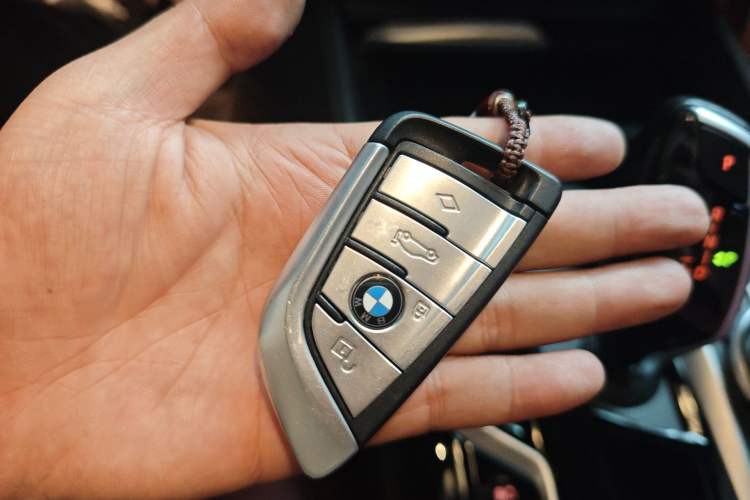 Used BMW 5 Series New Energy 2021 535Le Pioneer Edition M Sport Package Vehicle Key