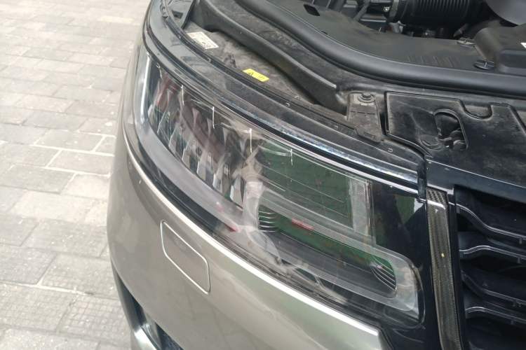 Used Land Rover Range Sport 2022 3.0 L6 HST Right Front Headlight